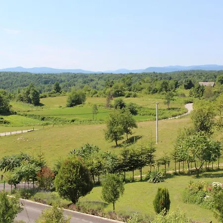 Lavanda Farm Apartmani Rakovica Exterior photo