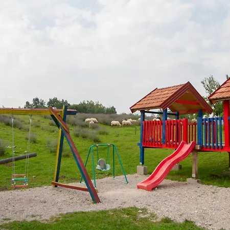 Lavanda Farm Apartmani Rakovica Exterior photo